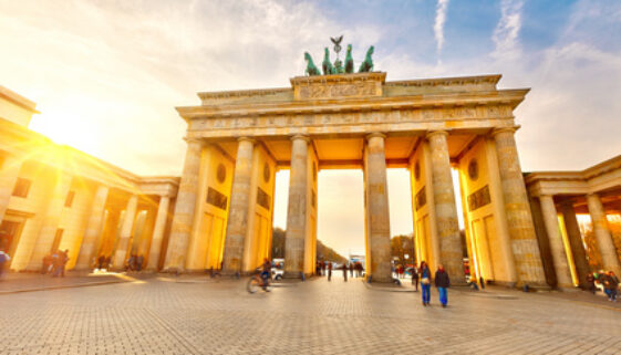 Brandenburg gate at sunset