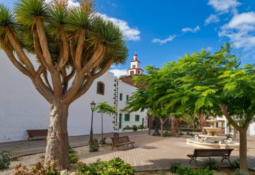 Kirche La Candelaria in La Frontera mit Glockenturm (El Hierro, Kanarische Inseln)
